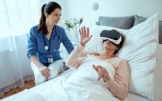 Đưa bệnh nhân ung thư giai đoạn cuối vào thế giới ảo VR, giúp họ thực hiện tâm nguyện lúc cuối đời