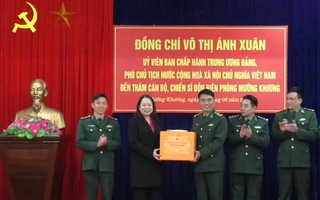 Phó Chủ tịch nước Võ Thị Ánh Xuân thăm, động viên cán bộ, chiến sĩ Đồn Biên phòng Mường Khương 