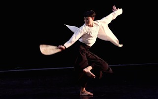 Chàng trai người Mông thành gương mặt sáng của múa đương đại Việt Nam