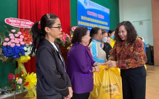 Hội LHPN tỉnh Bình Định: Tặng hơn 600 suất quà cho phụ nữ, trẻ em có hoàn cảnh khó khăn