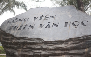 Nghịch lý công viên Hà Nội: Công viên Thiên văn học đẹp nhưng nhà vệ sinh đầy ám ảnh 
