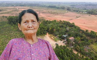 Mắc kẹt hơn 10 năm giữa dự án xây dựng nghĩa trang, cụ bà 83 tuổi bật khóc tức tưởi