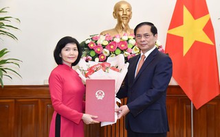Bổ nhiệm bà Nguyễn Mai Hường giữ chức Tổng Lãnh sự Việt Nam tại Ekaterinburg (LB Nga)