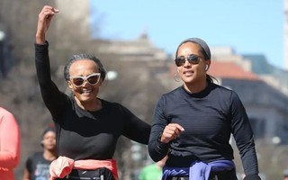 82 tuổi nhưng vẫn chạy được 12km/ngày, cụ bà chia sẻ bí quyết giúp trẻ khỏe sống thọ, phụ nữ nên “thuộc lòng”