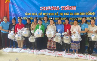 Hải Dương: Tặng hàng trăm phần quà cho hội viên khó khăn của tỉnh Điện Biên 