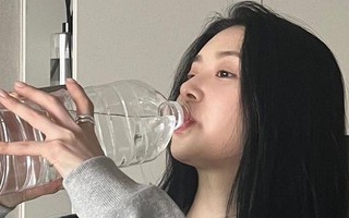 2 cách uống nước khiến thận chịu hành hạ mỗi ngày