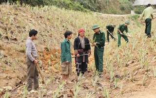 Bộ đội Biên phòng Lào Cai đồng hành cùng thôn bản nói không với tảo hôn, hôn nhân cận huyết thống