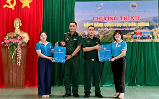 Hội LHPN tỉnh Bắc Ninh thăm, tặng quà phụ nữ biên cương tỉnh Quảng Trị