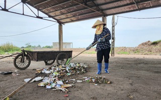 "Sống mòn" cạnh lò đốt rác tại Thái Bình