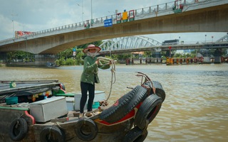 Xóm thương hồ trên dòng Kênh Tẻ