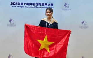 Nữ sinh IELTS 8.0 giành giải Nhất Cuộc thi Âm nhạc Quốc tế ZhongSin