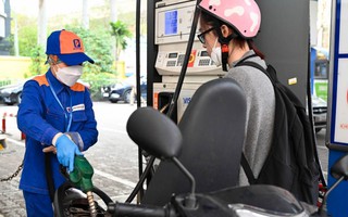 Giá xăng dầu đồng loạt giảm mạnh