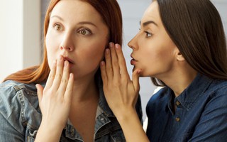2 bà chị sứt mẻ tình cảm sau khi làm mối cho em của mình