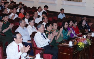 Tổng Bí thư Tô Lâm dự Chương trình hòa nhạc đặc biệt "Bản giao hưởng hòa bình"