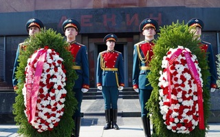 Nga trang trọng tổ chức Lễ kỷ niệm 155 năm ngày sinh lãnh tụ vĩ đại V.I.Lenin