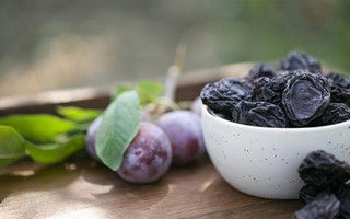 Yêu ngay Mận khô California: Bí quyết cho dinh dưỡng, vị ngon và sự tiện lợi