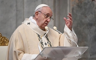 Thủ tướng Phạm Minh Chính gửi điện chia buồn Giáo hoàng Francis qua đời