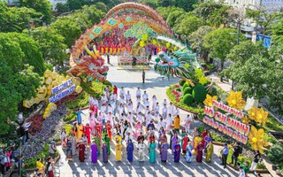 Thành phố thời đại Hồ Chí Minh
