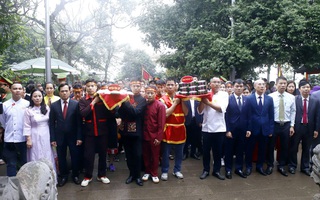 Phú Thọ: Dâng 18 cặp bánh chưng, bánh giầy lên các Vua Hùng
