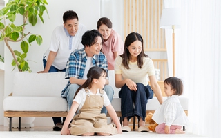 Giải pháp kết nối tình thân khi lấy chồng xa