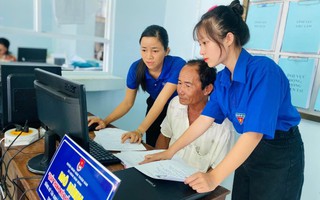 Bình dân học vụ số: Xây dựng các quy định, hướng dẫn, chương trình phổ cập kỹ năng số