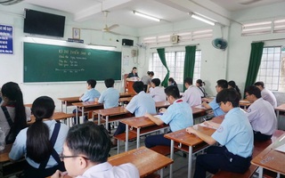 Giảm mức kỷ luật học sinh: Chỉ viết kiểm điểm có đủ tính răn đe?