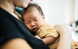 Khi người già vẫn phải "ở cữ"