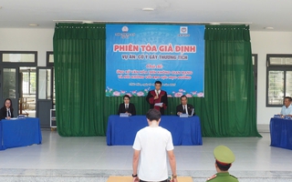 Học sinh hào hứng với Phiên tòa giả định tuyên truyền về Phòng chống bạo lực học đường