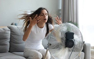 9 cách làm mát cơ thể tự nhiên không cần điều hòa