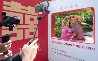 Đăng ký kết hôn ở Trung Quốc trở nên dễ dàng và lãng mạn hơn bao giờ hết