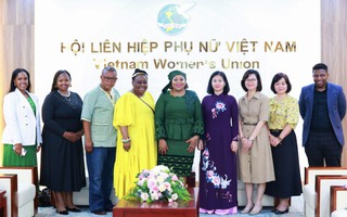 Chủ tịch Hội LHPN Việt Nam Nguyễn Thị Tuyến tiếp Phó Tổng Thư ký thứ nhất Đảng Đại hội Dân tộc Phi