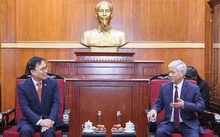 Chủ tịch UBTƯ MTTQ Việt Nam Đỗ Văn Chiến tiếp Đại sứ đặc mệnh toàn quyền Hàn Quốc tại Việt Nam