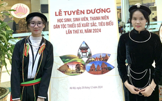 2 nữ sinh biến thảo dược vườn nhà thành thuốc Nam