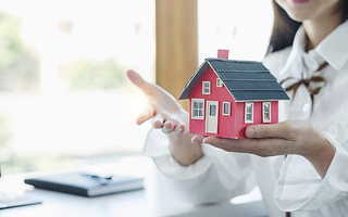 Bất động sản Hà Nội: Nhà thổ cư ế ẩm, môi giới xoay sang việc khác kiếm sống