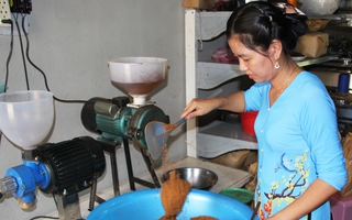 Xây dựng thương hiệu riêng với cà phê dừa "độc lạ"