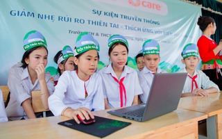 Trang bị kiến thức về biến đổi khí hậu cho học sinh dân tộc thiểu số tại Hòa Bình