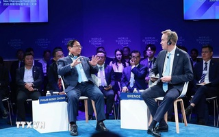 Thủ tướng Phạm Minh Chính đối thoại chính sách tại Hội nghị WEF Thiên Tân