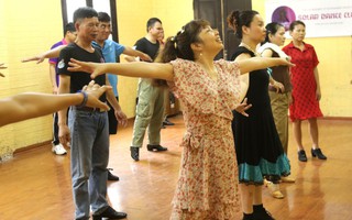 Câu lạc bộ khiêu vũ thể thao của người khiếm thị