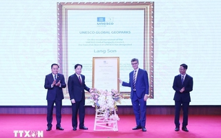 UNESCO trao Bằng công nhận Công viên địa chất toàn cầu Lạng Sơn