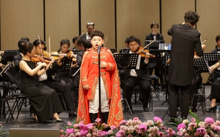 Cậu bé 13 tuổi giành giải Nhất cuộc thi opera