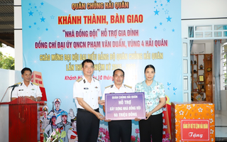 Quân chủng Hải quân trao "Nhà đồng đội" cho gia đình quân nhân khó khăn