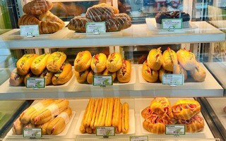 Sân bay Nội Bài lên tiếng về cửa hàng bán chiếc bánh mì 208.000 đồng
