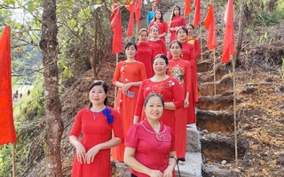 Lạng Sơn: Phụ nữ tích cực tham gia cùng bộ đội biên phòng quản lý đường biên cột mốc