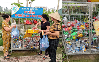 Phụ nữ xã Trấn Yên tích cực phân loại rác thải tại nguồn