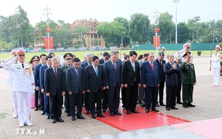 Lãnh đạo Đảng, Nhà nước tưởng niệm các Anh hùng liệt sỹ, viếng Chủ tịch Hồ Chí Minh