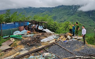 Kịp thời hỗ trợ người dân tại địa bàn có nguy cơ sạt lở ở xã Tả Van