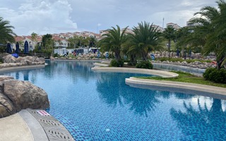 Vụ án bé trai người Nhật đuối nước tại Phan Thiết: Cơ quan điều tra thay đổi Quyết định khởi tố 
