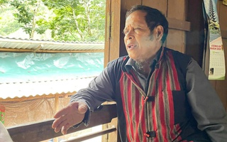 Người có uy tín ở vùng cao: "Không thể khuyên ai bỏ thuốc khi mình còn hút"