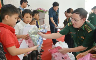 Lào Cai: Đồn Biên phòng Bát Xát ra mắt mô hình "Mẹ đỡ đầu"