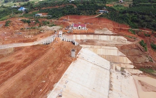 Quyết liệt tháo gỡ vướng mắc, xử lý dứt điểm các dự án tồn đọng kéo dài